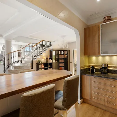 Alexandre Fuengirola